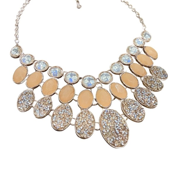 NY Collection Jewelry - Rose Gold Tone Peach Crystal Chunky Y2K Statement Necklace!
